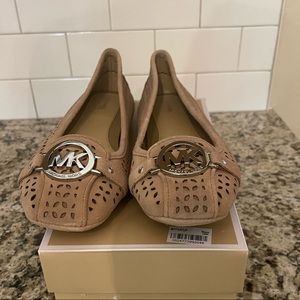 Brand New! Michael Kors Flats